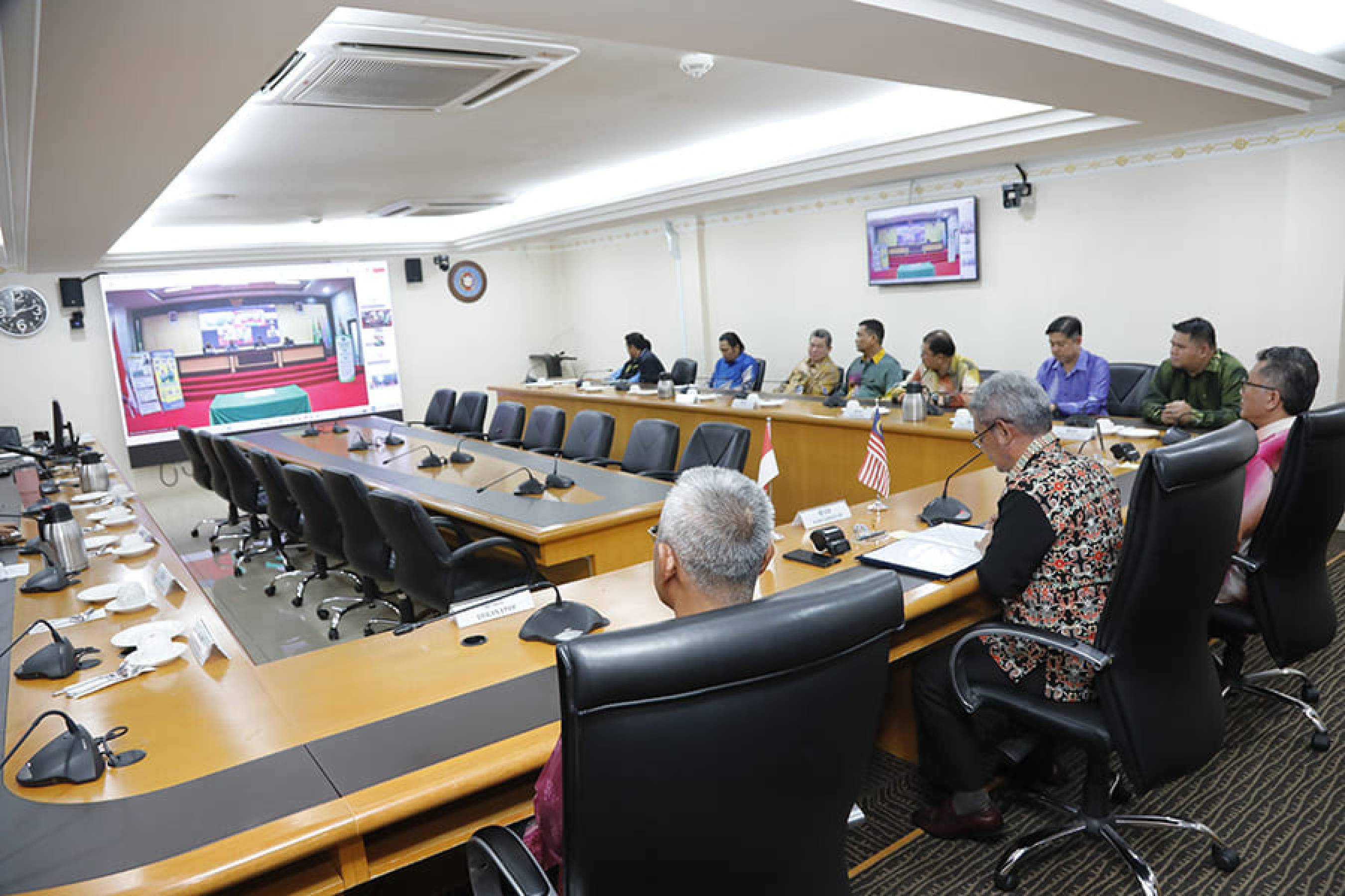 Majlis Menandatangani Memorandum Persefahaman (MoU) Antara UPNM dan Institut Agama Islam Negeri (IAIN) Sultan Amai, Gorontalo, Indonesia