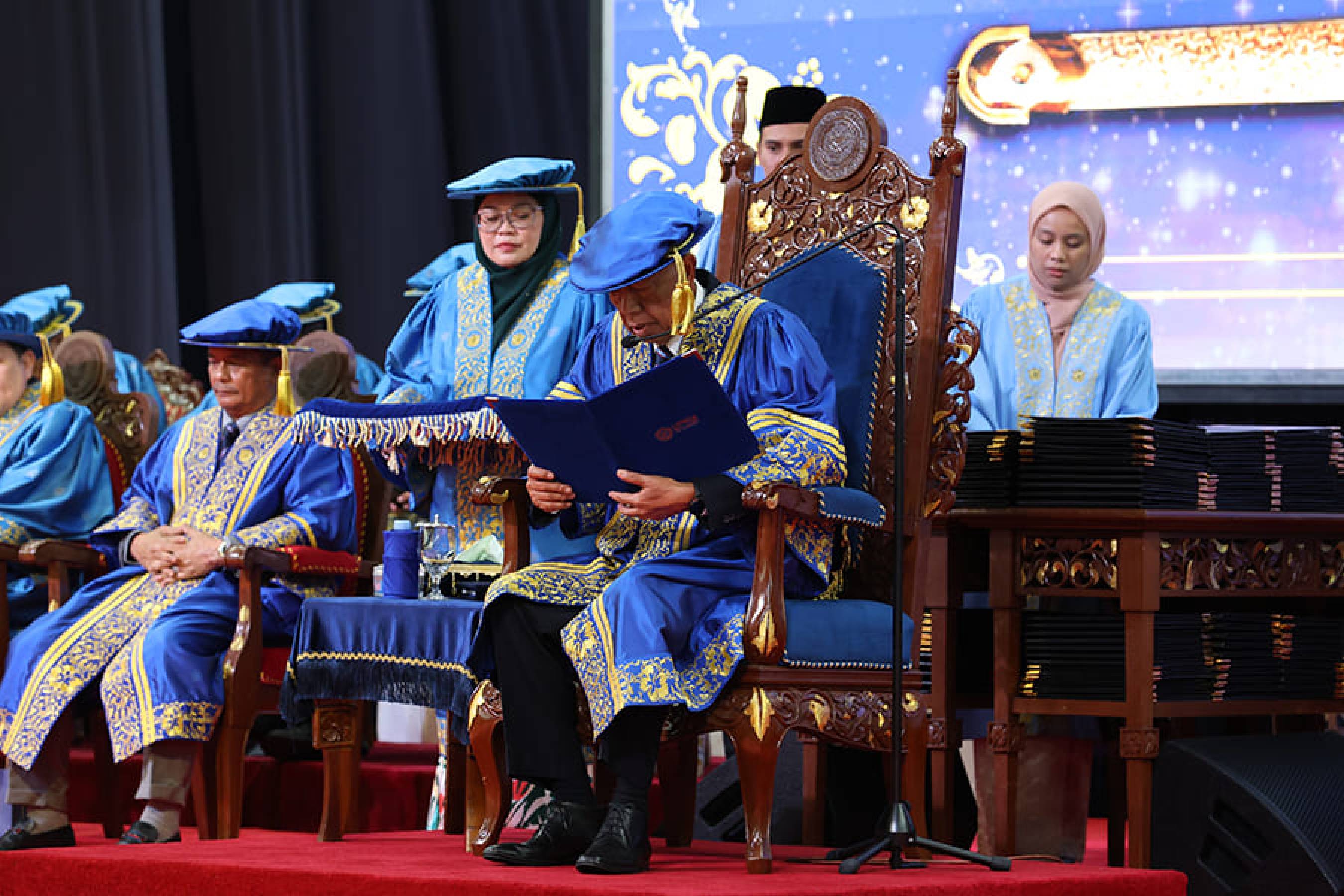 Istiadat Konvokesyen Ke-14 Universiti Pertahanan Nasional Malaysia (Sidang 4)