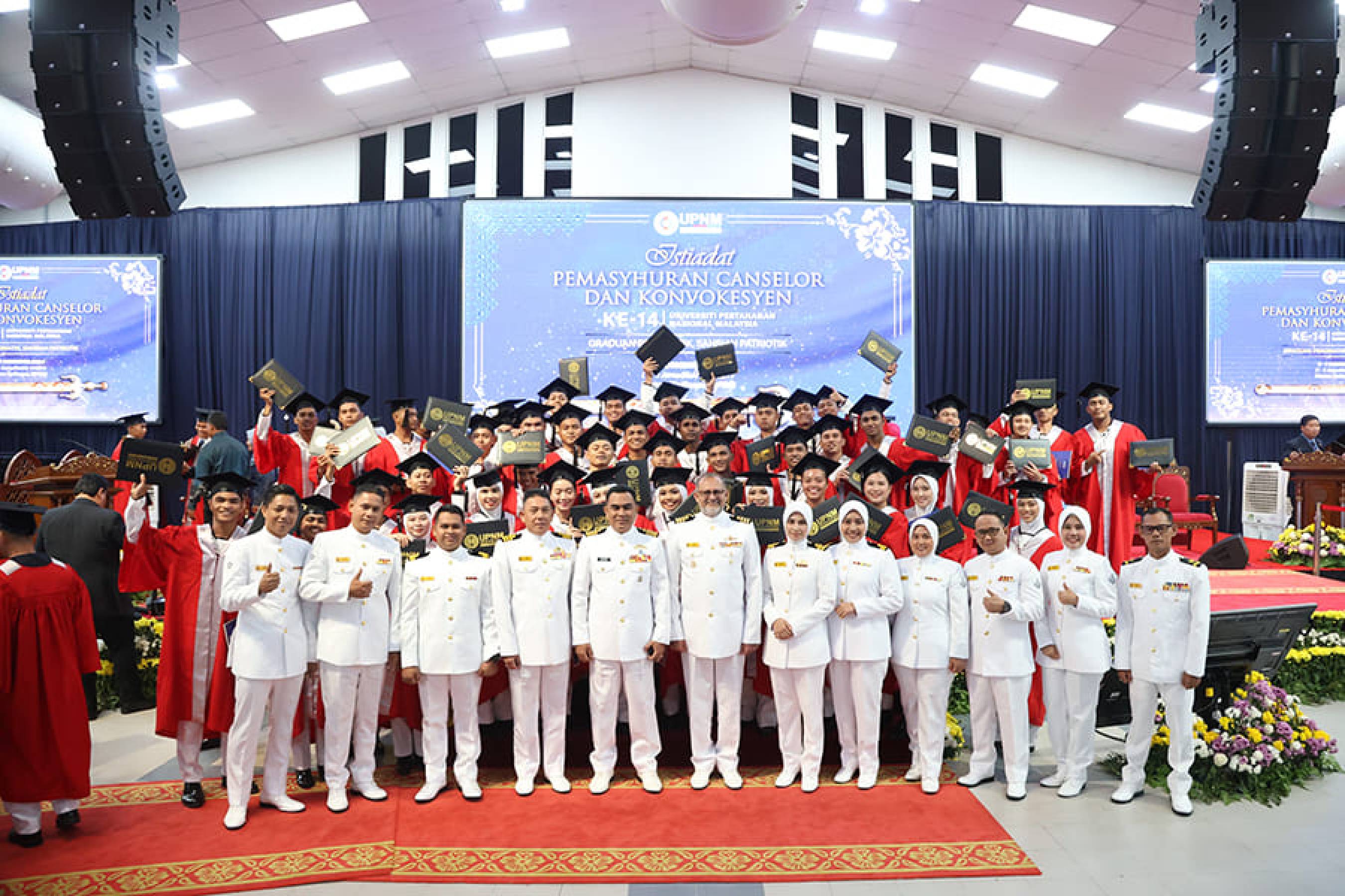 Istiadat Konvokesyen Ke-14 Universiti Pertahanan Nasional Malaysia (Sidang 6)