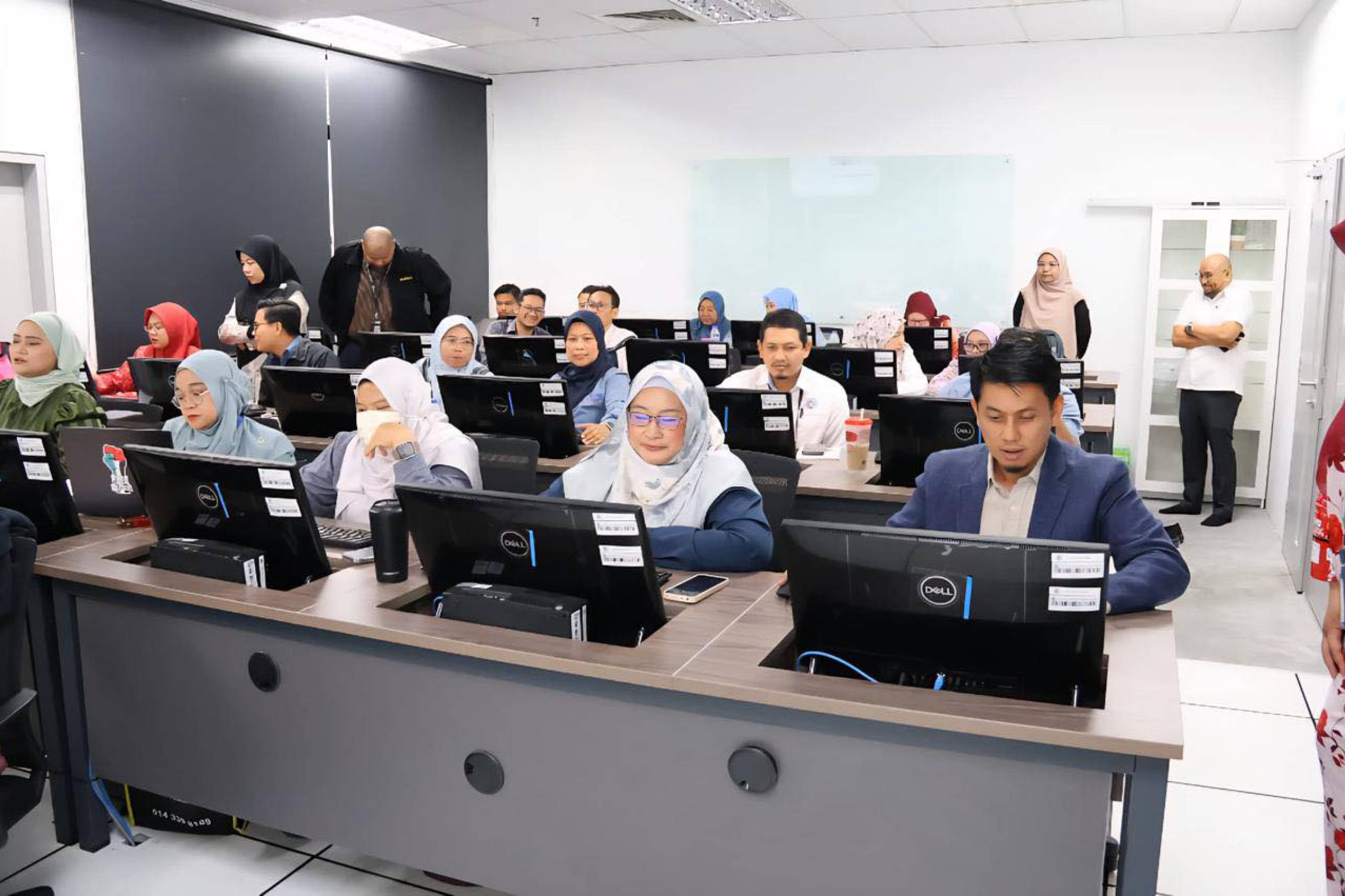Sesi UAT Berjaya, Membuka Jalan Untuk Pengalaman Pelajar Siswazah Yang Lebih Baik