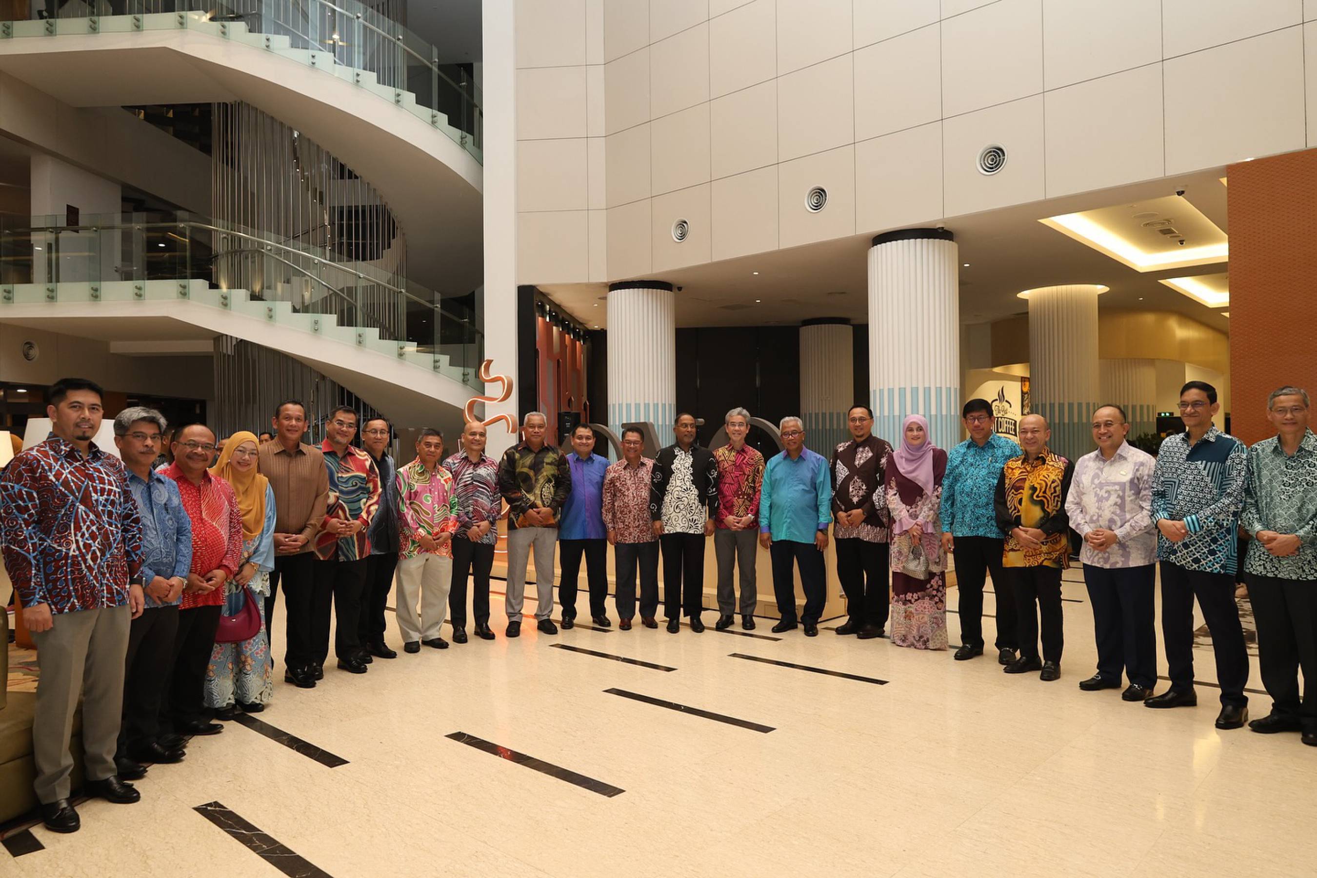 AKRI 2025 - Meraikan Inovasi, Mengiktiraf Kecemerlangan.