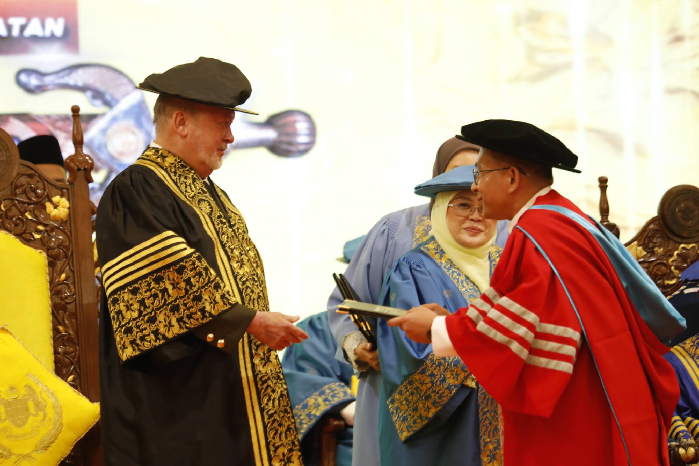 UPNM Perkasa Pertahanan Negara Melalui 1,011 Graduan Berwawasan.